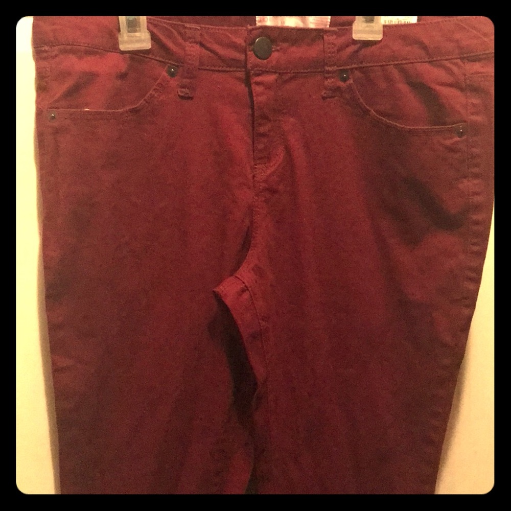NoBo Burgundy paints